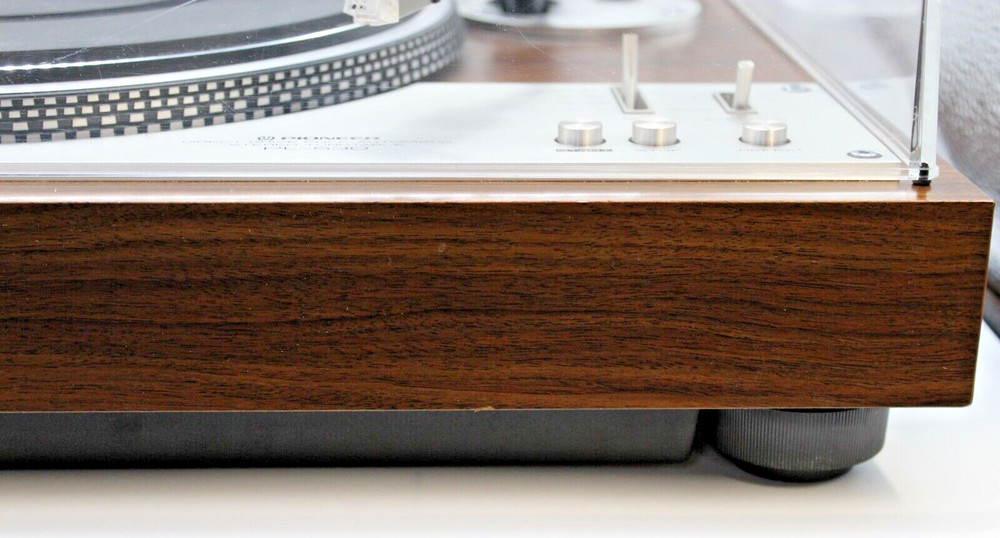 Pioneer PL-530 D.D Turntable Fully Automatic