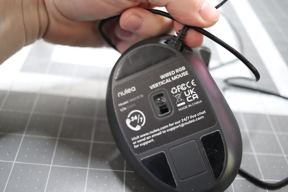 Nulea Vertical MouseUSB Connection, Ergonomic, Adjustable