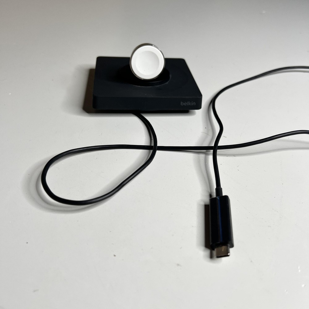 Belkin Boost Charge Pro Apple Watch 45mm USB-C Magnetic Fast Charger Dock Black