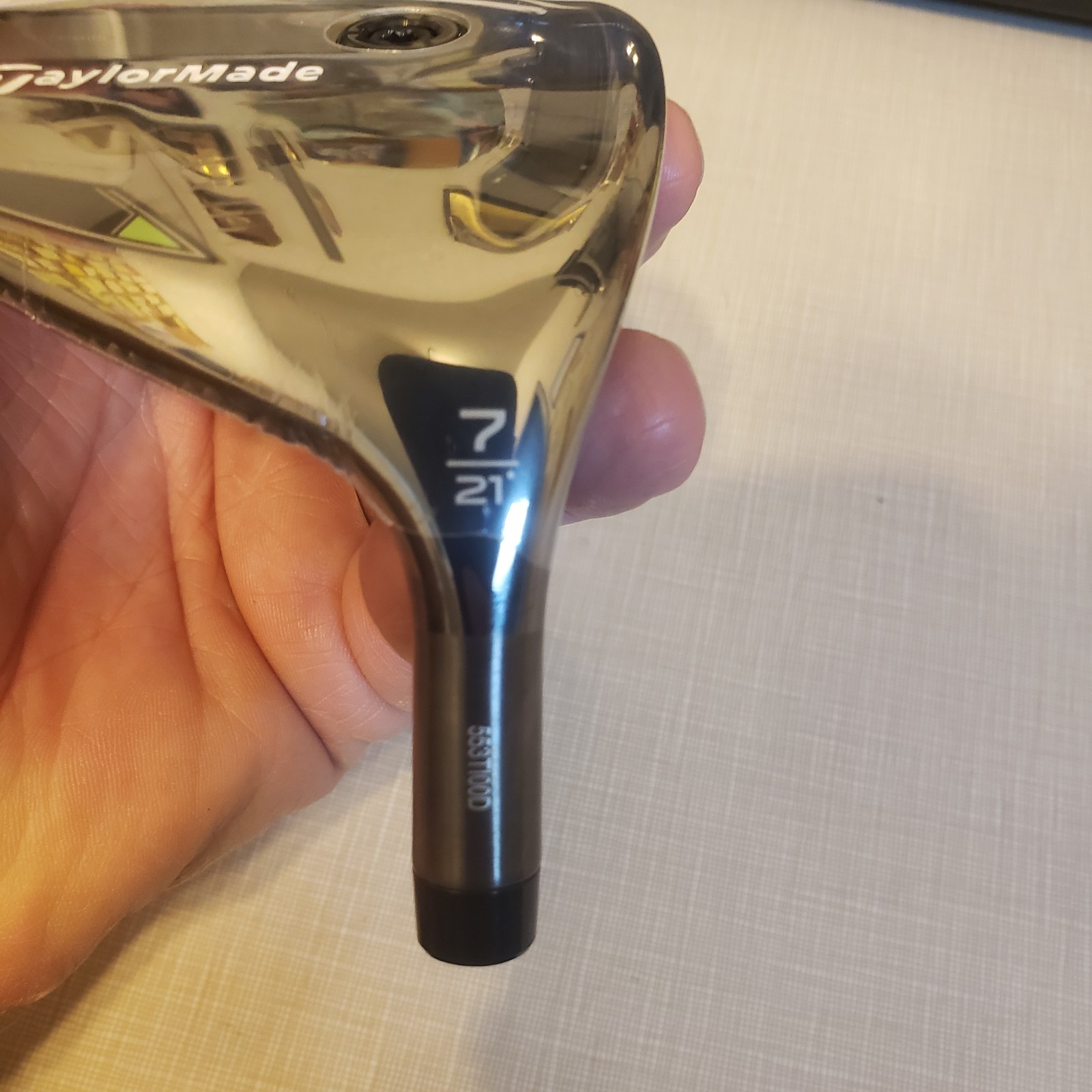 TaylorMade Core Qi35 fairway 21° 7 Wood Tour Issue Head 553T100D NEW