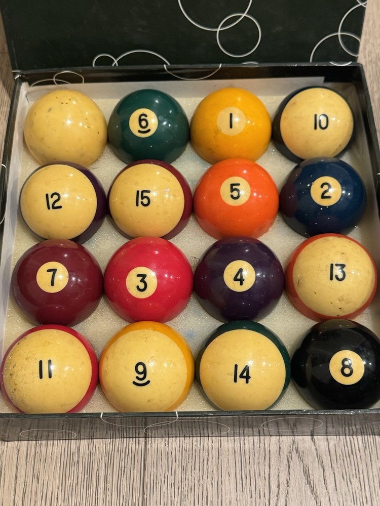 Complete Billiard Ball Set Numbers 1-15 with Box
