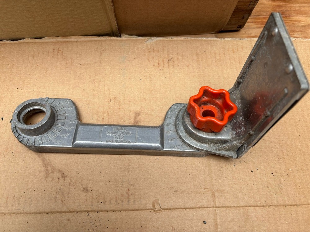 Vintage Sandvik Coromant 232L adjustable angle tool holder