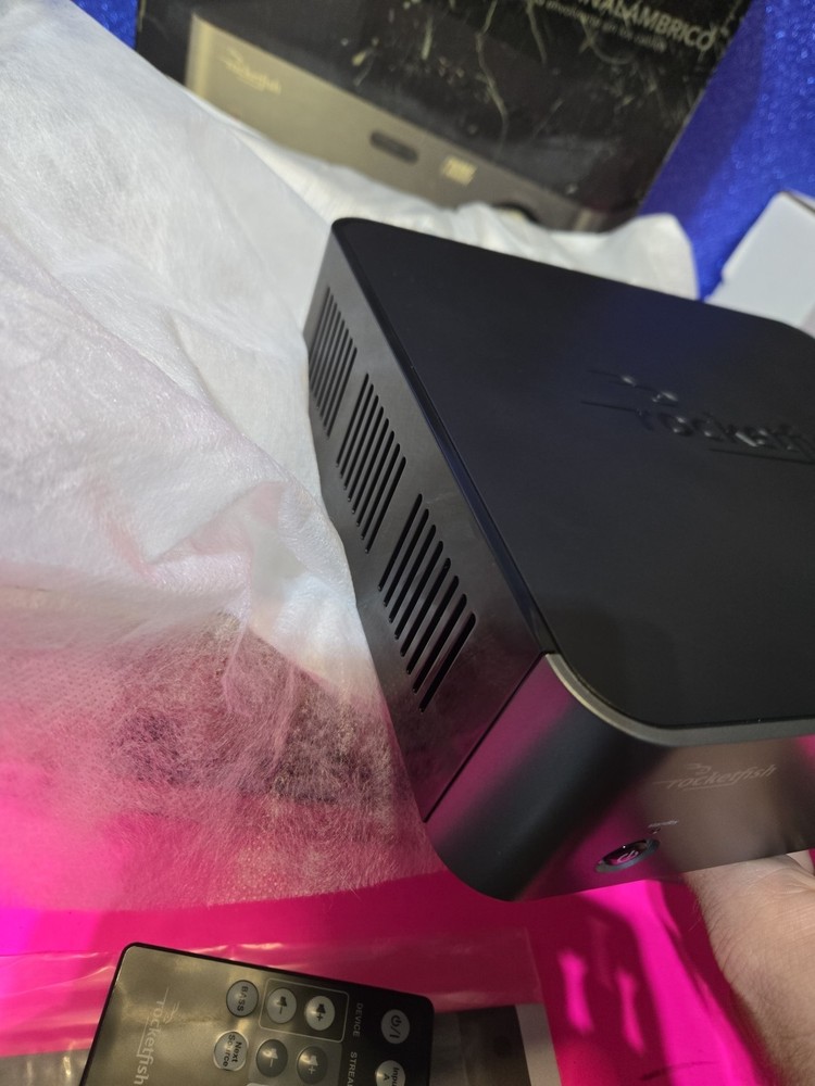 Rocketfish Wireless Amplified Audio Receiver RF-RBREC New Open Box