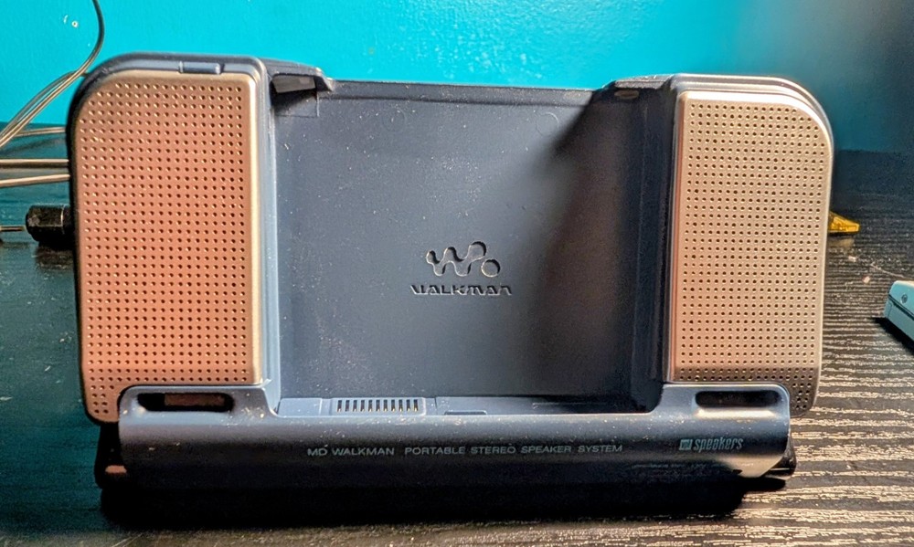 SONY MZ-E810SP minidisc MD walkman player speaker set Complete Working Perfect