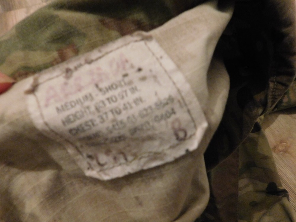 US ARMY OCP COAT SZ MEDIUM - SHORT