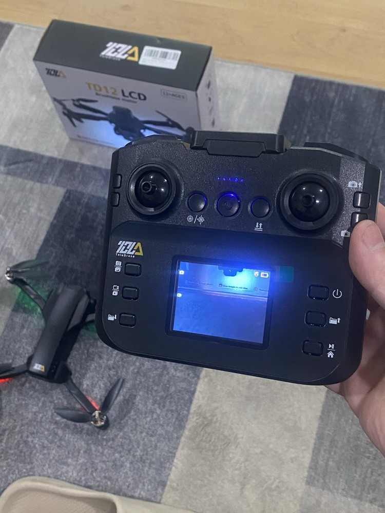 Brushless Motor Drone with LCD Screen Remote Control Drone for Beginners Drones