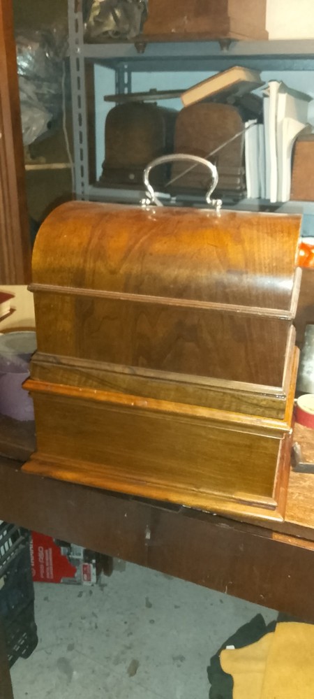 PATHE PHONOGRAPH No.4.