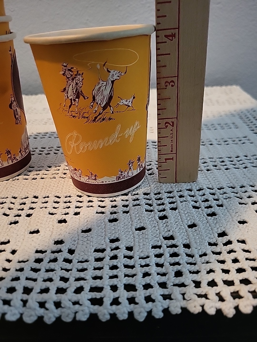 1950s Vintage 9oz Disposable Dixie Cups “Round-Up Design” - 4 Cups Handles