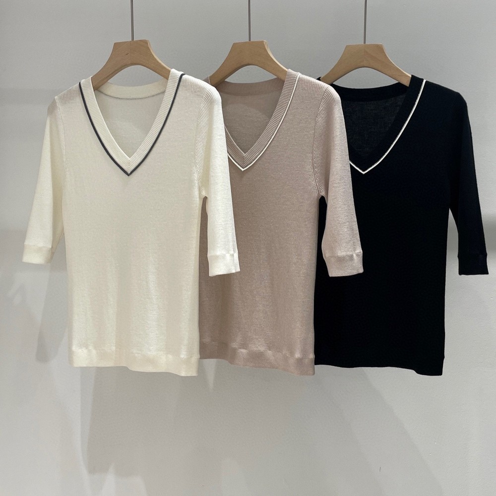 Cashmere sweater