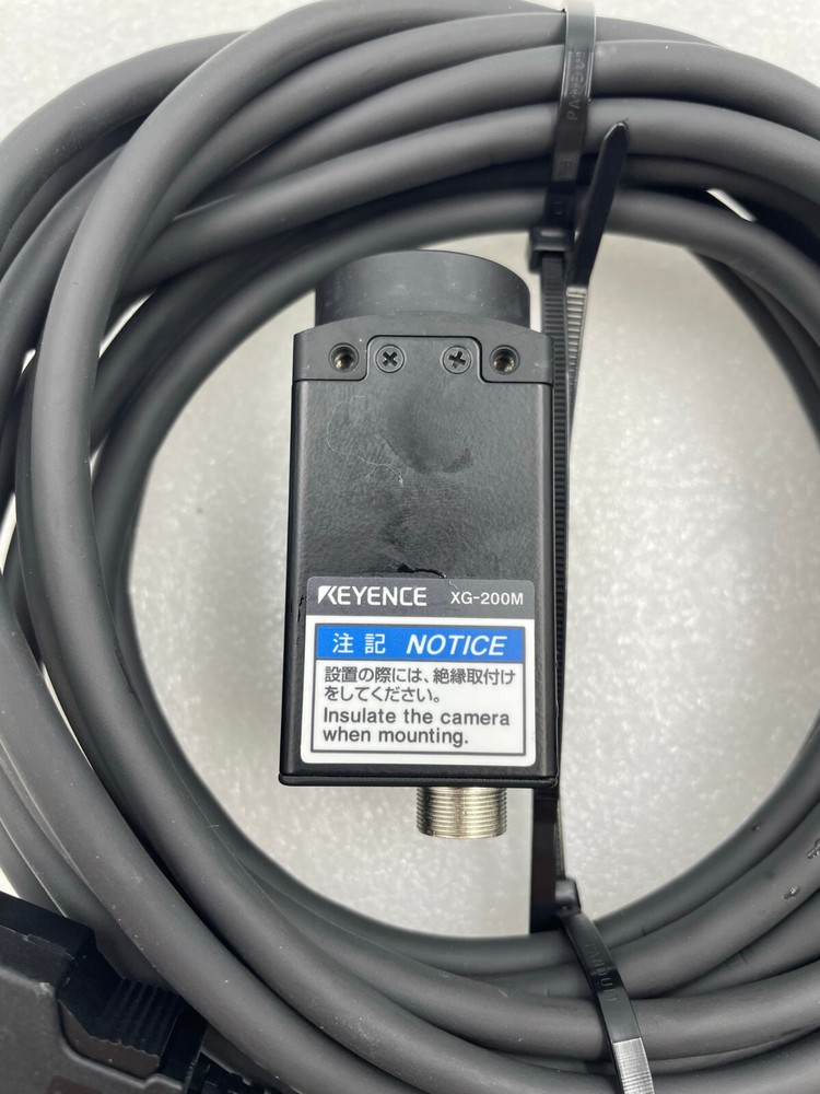 Keyence XG-200M CCD Camera with CA-CN5 Cable