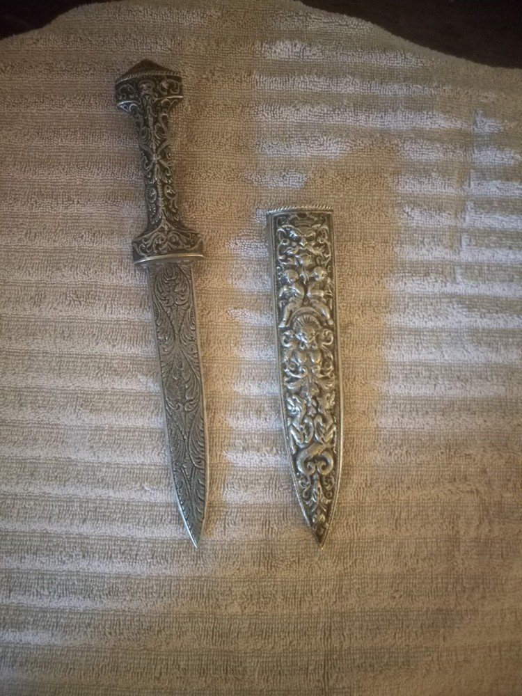 Antigue Kindjal Dagger With Scabbard.
