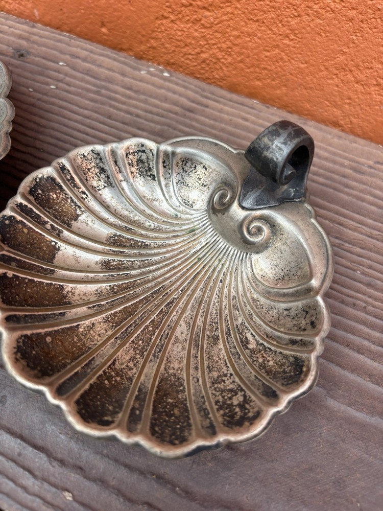 Lot 2 Vtg Crescent Silver Co Plated Clam Shell Serving Dish Trinket Tray Footed