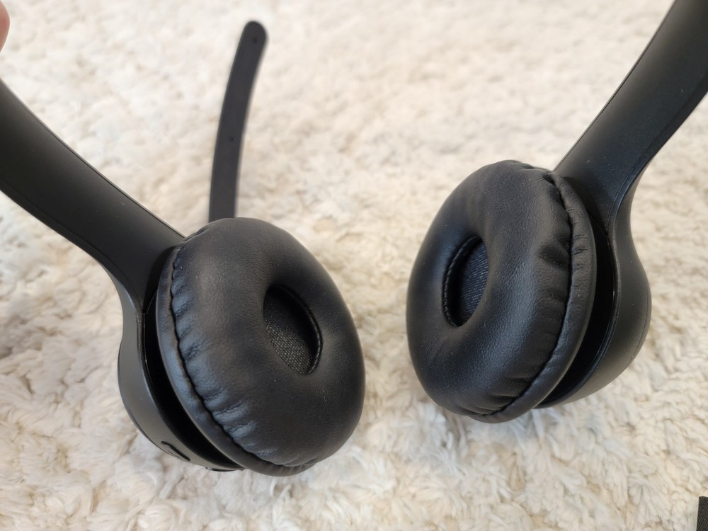 Logitech Zone 305 Business Wireless Bluetooth Headset for Microsoft Teams PC MAC