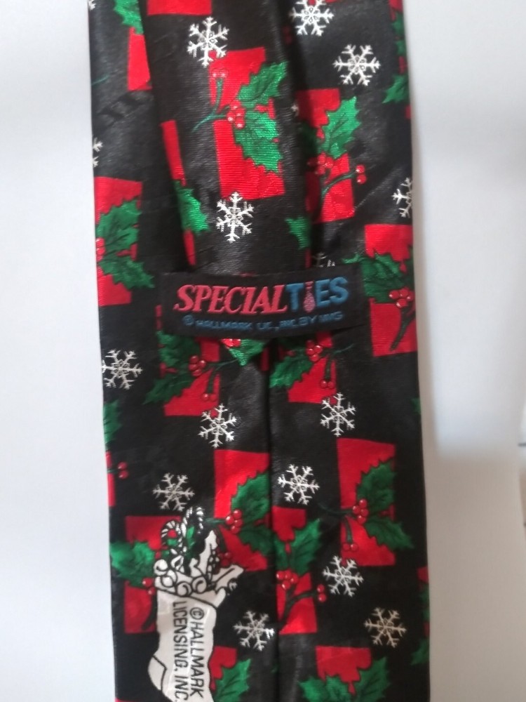 -Men's Hallmark Black Holly Patterned 100% Polyester Neck Tie, 3.5 X 58