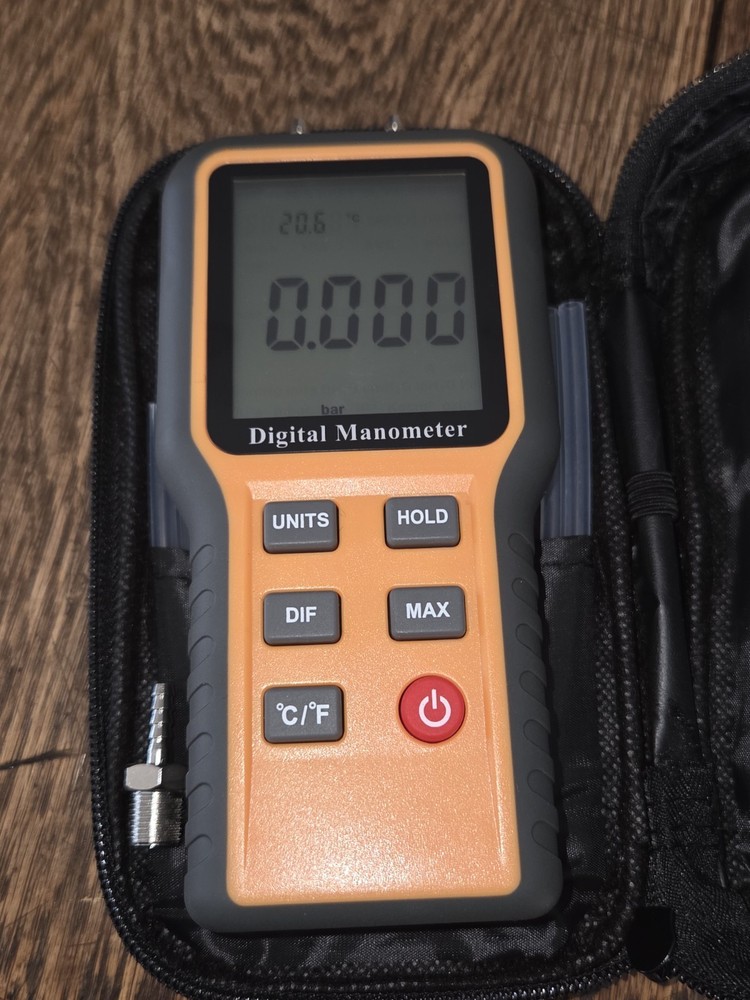 Leaton Professional Digital Manometer New In Box
