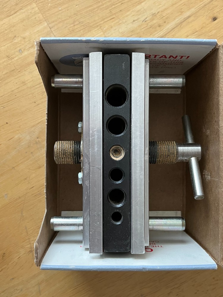 "Dowl-it" Self-Centering Dowel Drill Guide Model No. 1000.