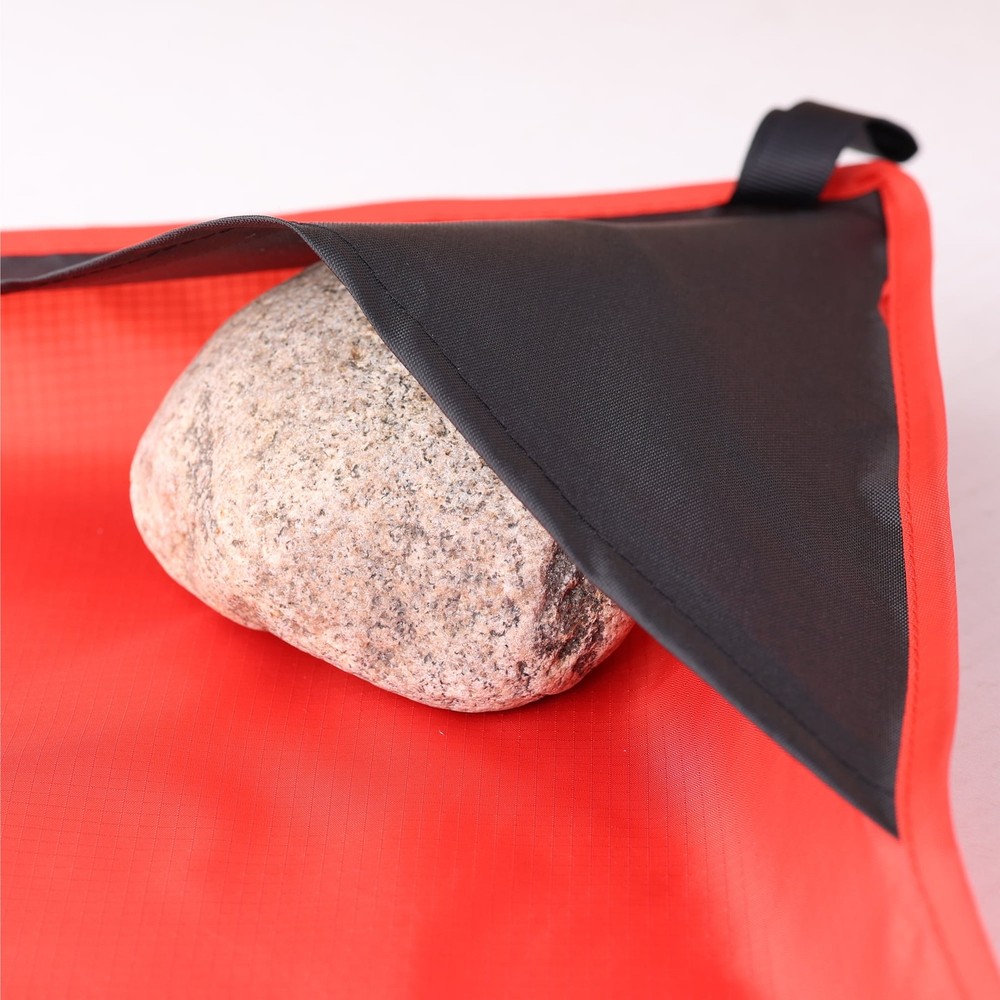 Picnic Blanket 59" x 78.7” Ripstop Polyester with Stuff Sack Red