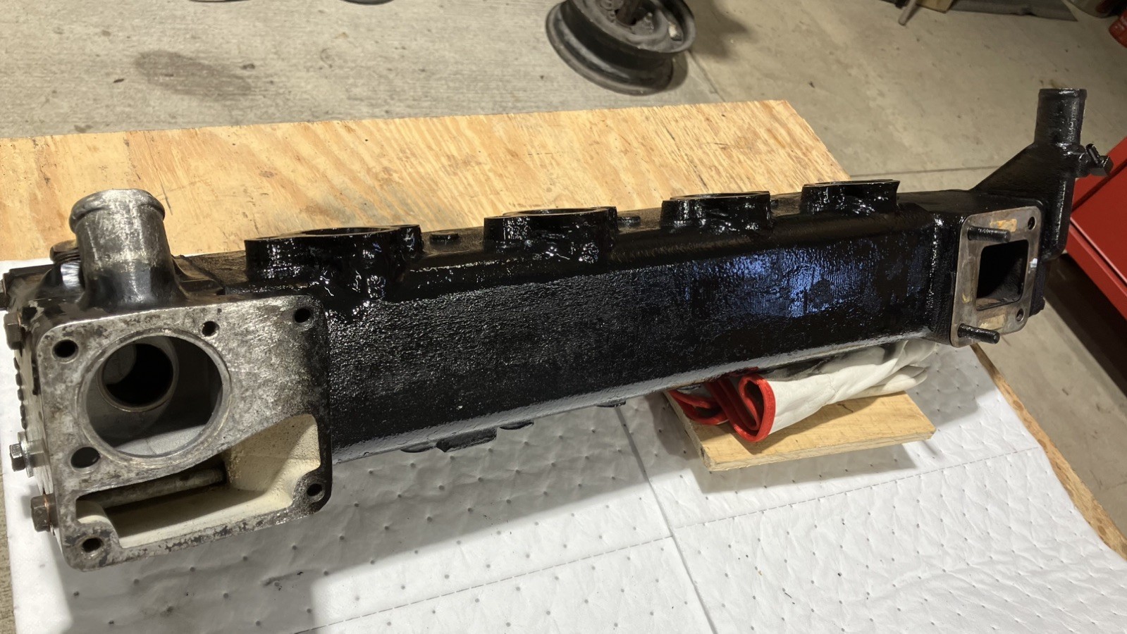 Mercruiser 470 3.7 L Exhaust Manifold Assembly