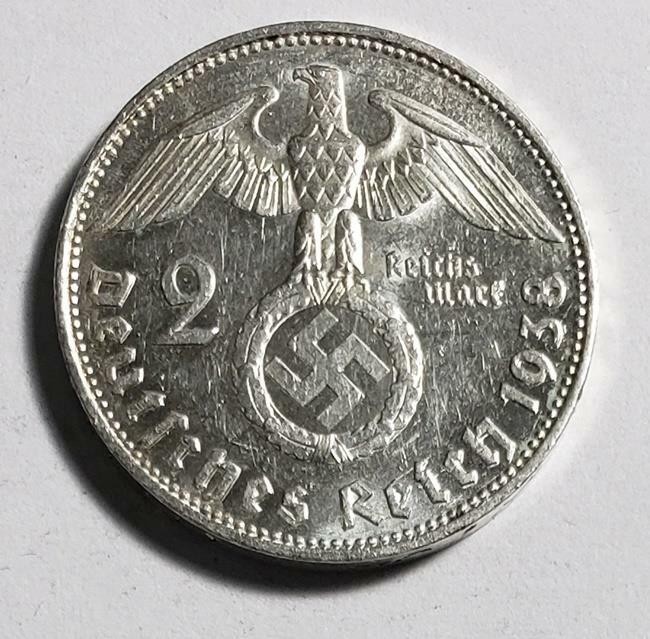 2 Mark von Hindenburg 1939-A GERMANY Ag Unc