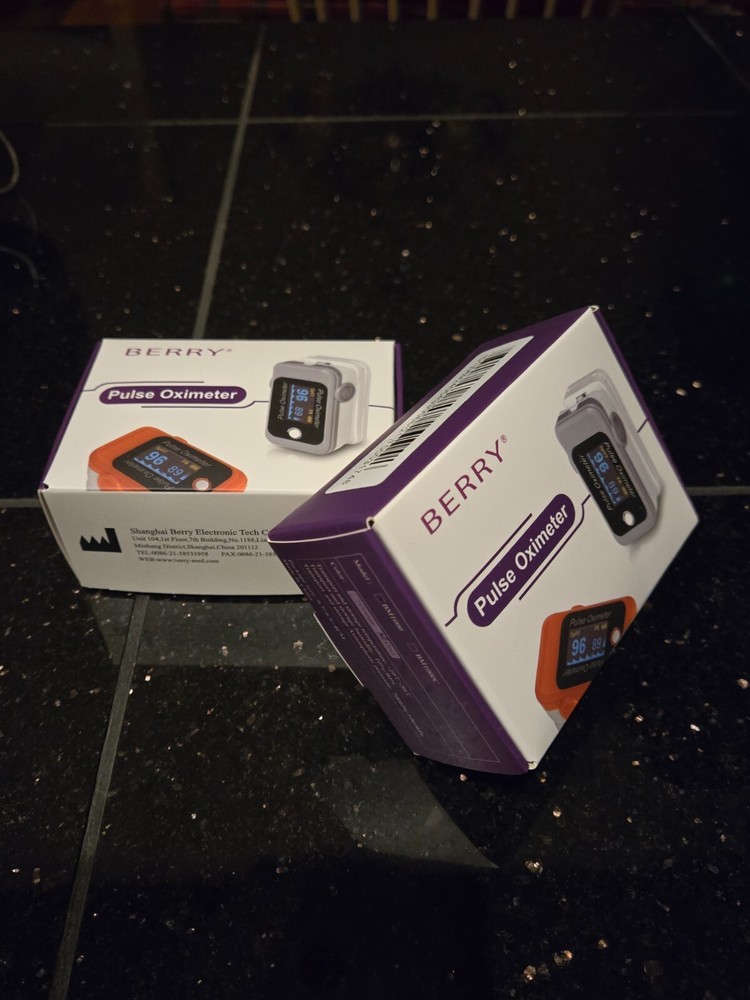 Know your oxygen level using Affordable, Reliable Finger Pulse Oximeter. NIB!