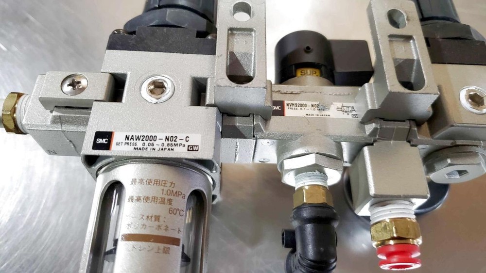 SMC NAW2000-N02-C Filter Regulator Assembly w/ NAR2000-N02