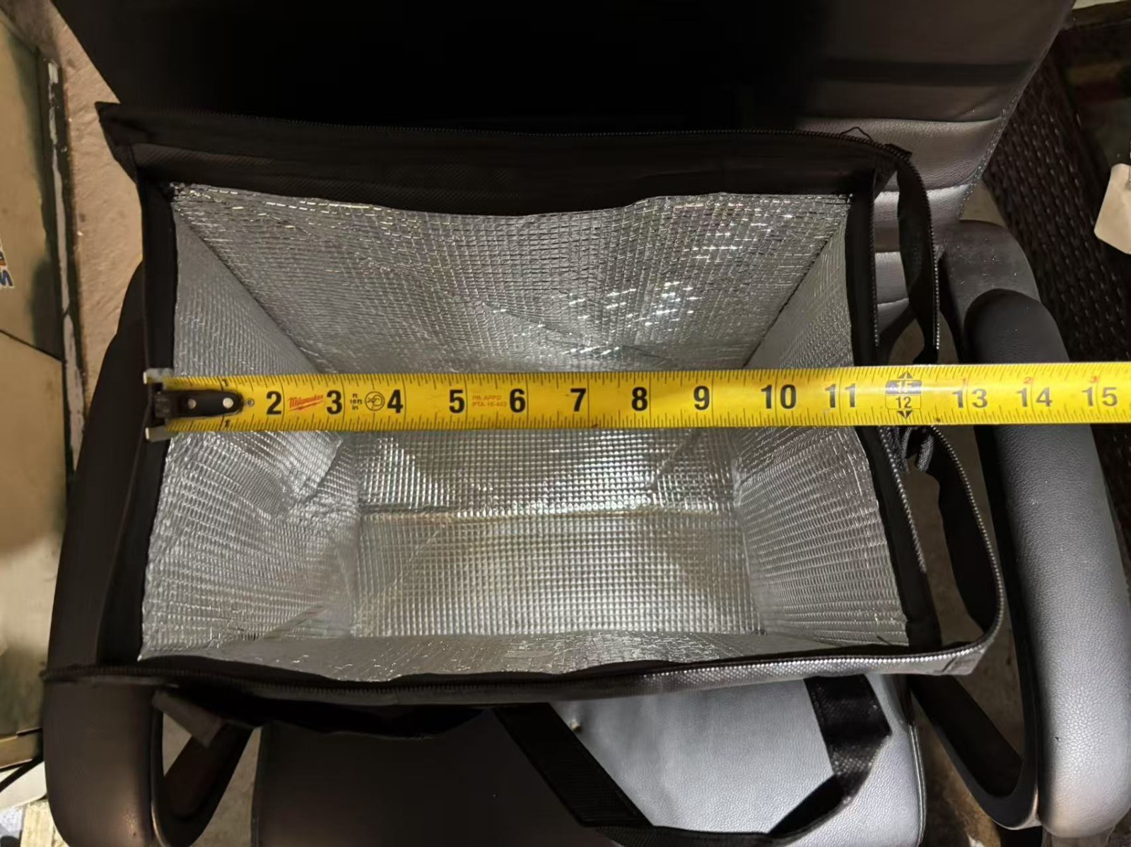 Insulated Uber Eats Delivery Bag – 34x22x38cm | Thermal Food Carrier with Handle