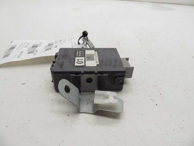 PRIUS 00 01 02 03 Chassis Control Module