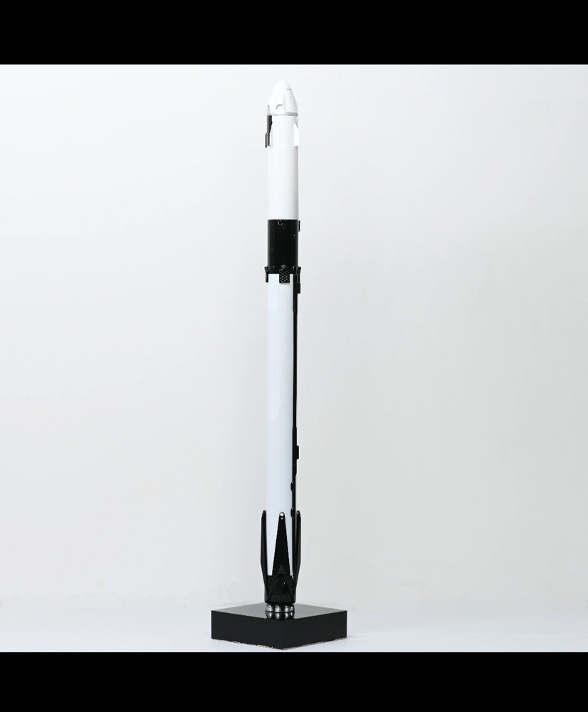 NEW SpaceX Falcon 9 - Crew Dragon Rocket Model Static Model 1:233