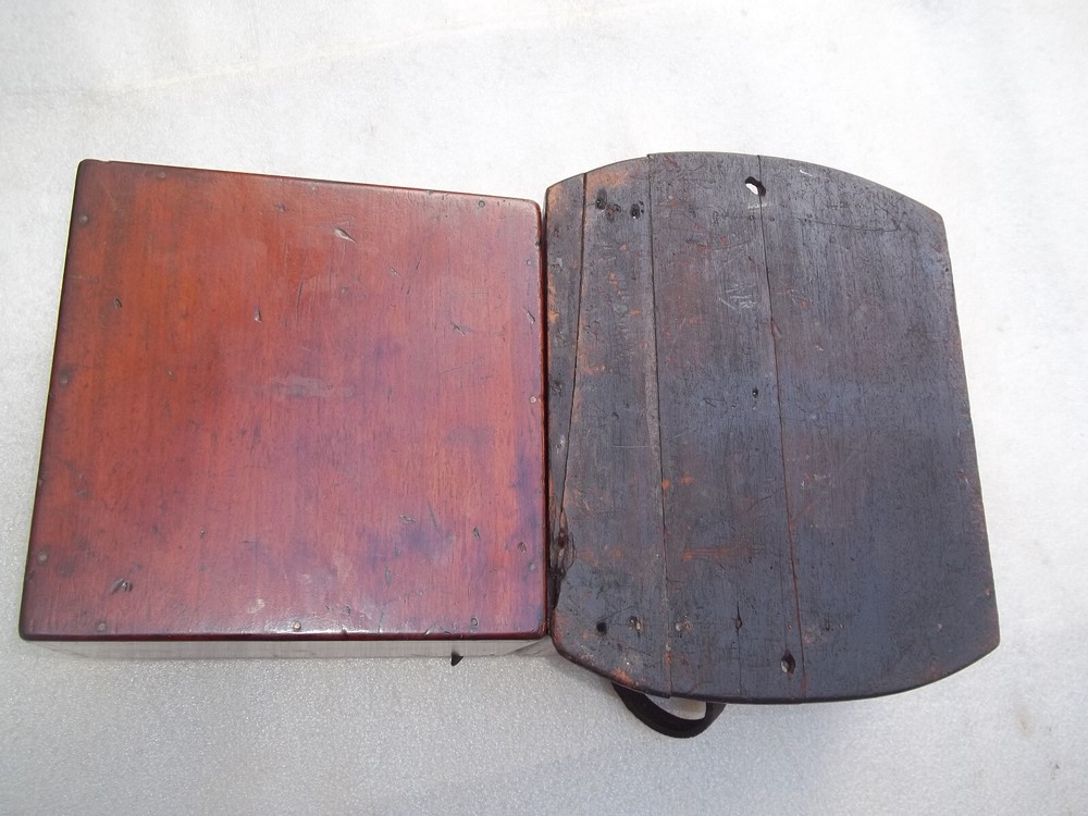 Antique Chronometer Guard Case