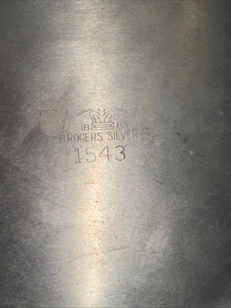 Vintage Rogers Silver Co. Serving Dish Casserole With 1.5 QT Pyrex Insert & Lid