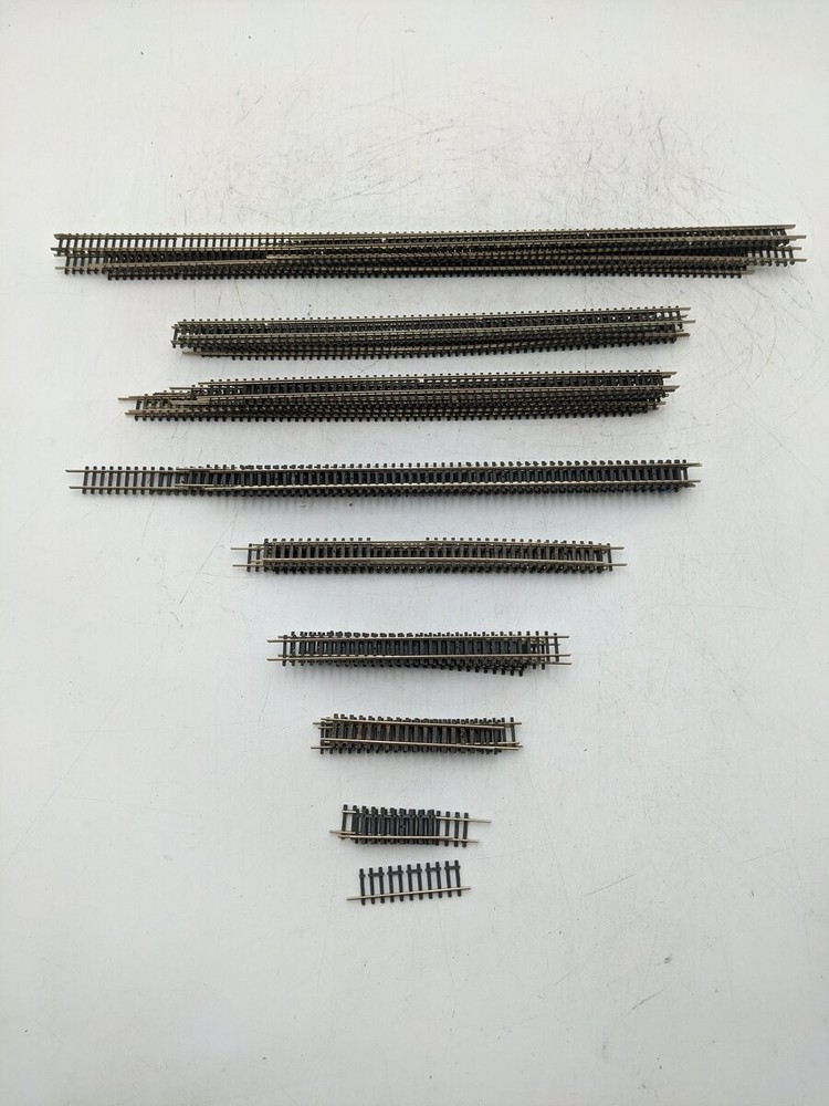 Atlas N Scale Assorted Track (35)