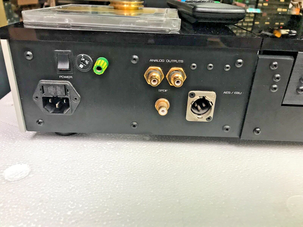 Goldmund Mimesis 39 CD Player