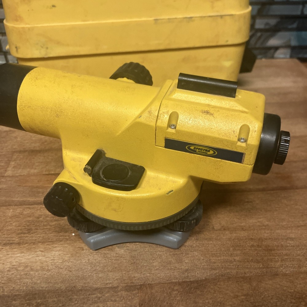 Spectra Precision AL28M Survey Construction Auto Level with Hard Case Untested