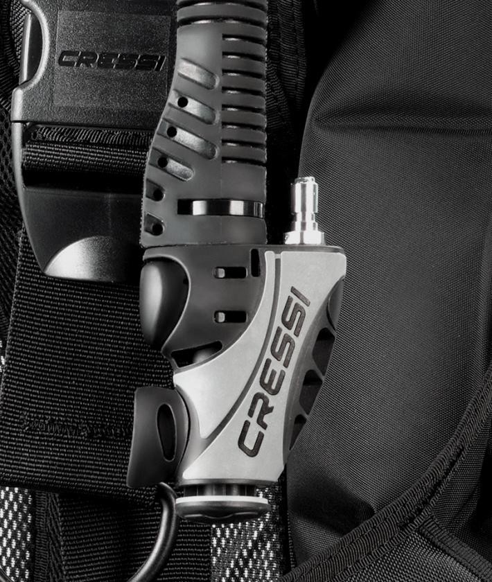 Cressi Commander Scuba Diving BCD, X-Large