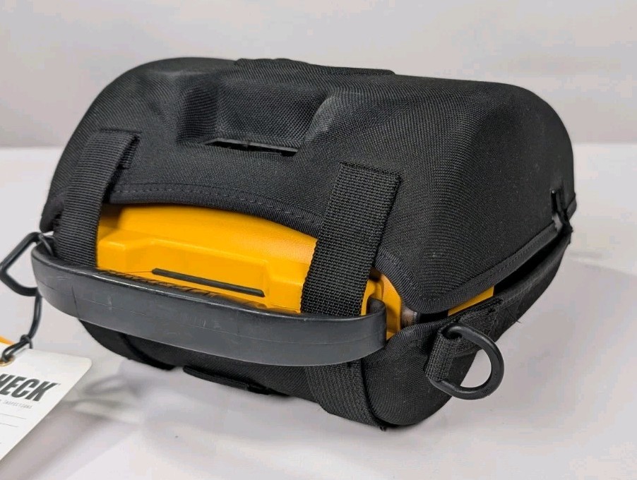Physio Control Lifepak CR Plus With Case