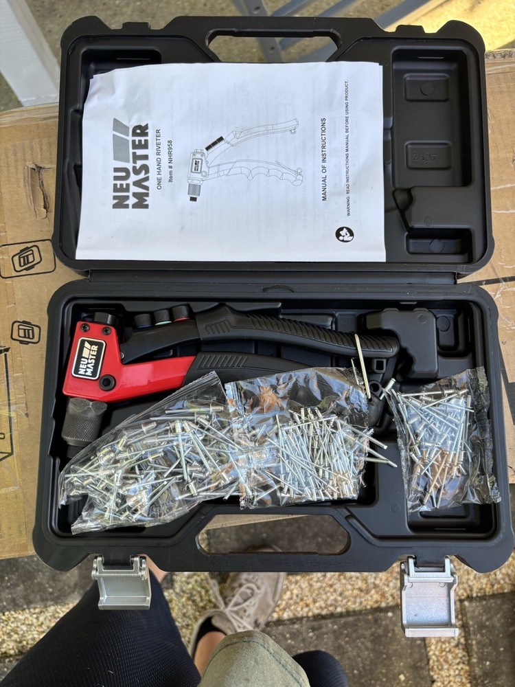 Neu Master Pop Rivet Gun