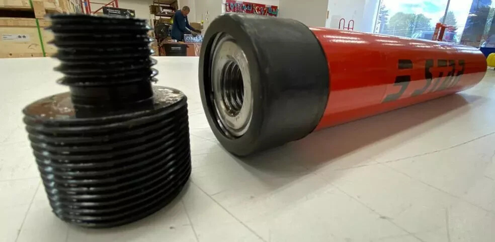 10 TON 6 INCH STROKE HYDRAULIC RAM AUTO BODY FRAME MACHINE & PULLING POSTS