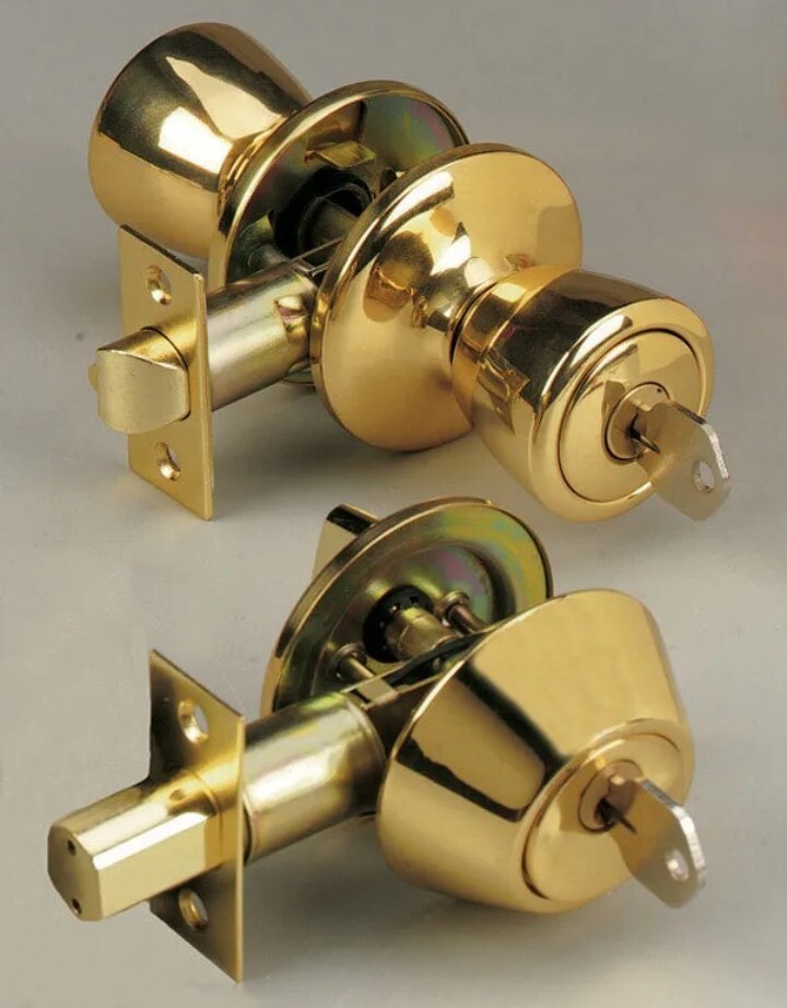 Home Plus LA2140 keyed entry & Deadbolt combo