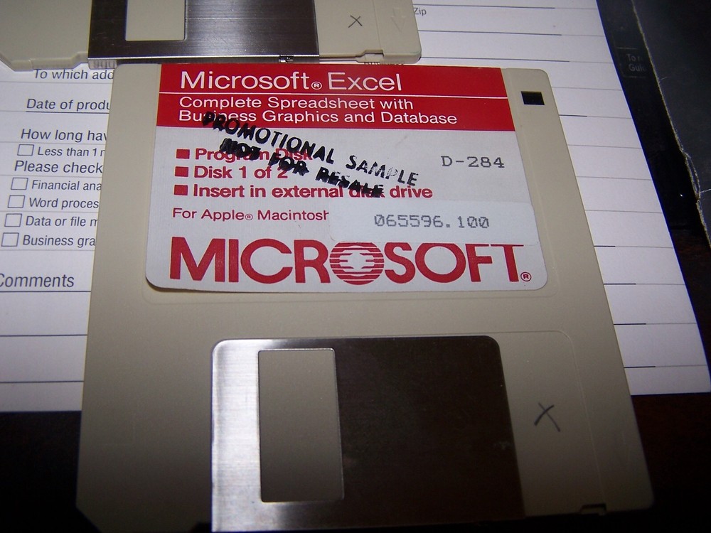 Microsoft Excel Dealer Copy for Macintosh 512K or later