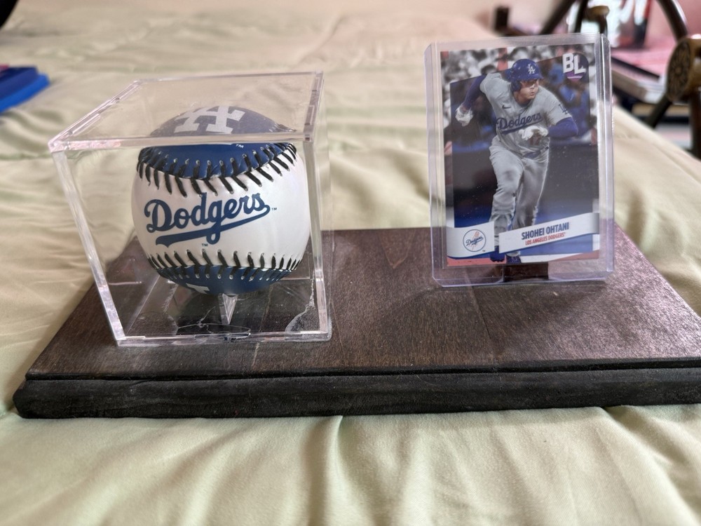 Shohei Ohtani LA Dodgers Card and Ball Combo Display Case