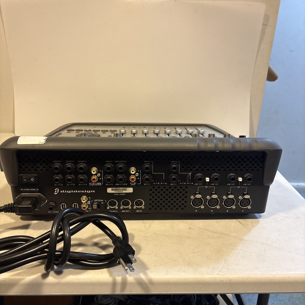 DIGIDESIGN DIGI 002 MX002 FIREWIRE PRO TOOL LE SYS MIXER MIDI AUDIO. Working