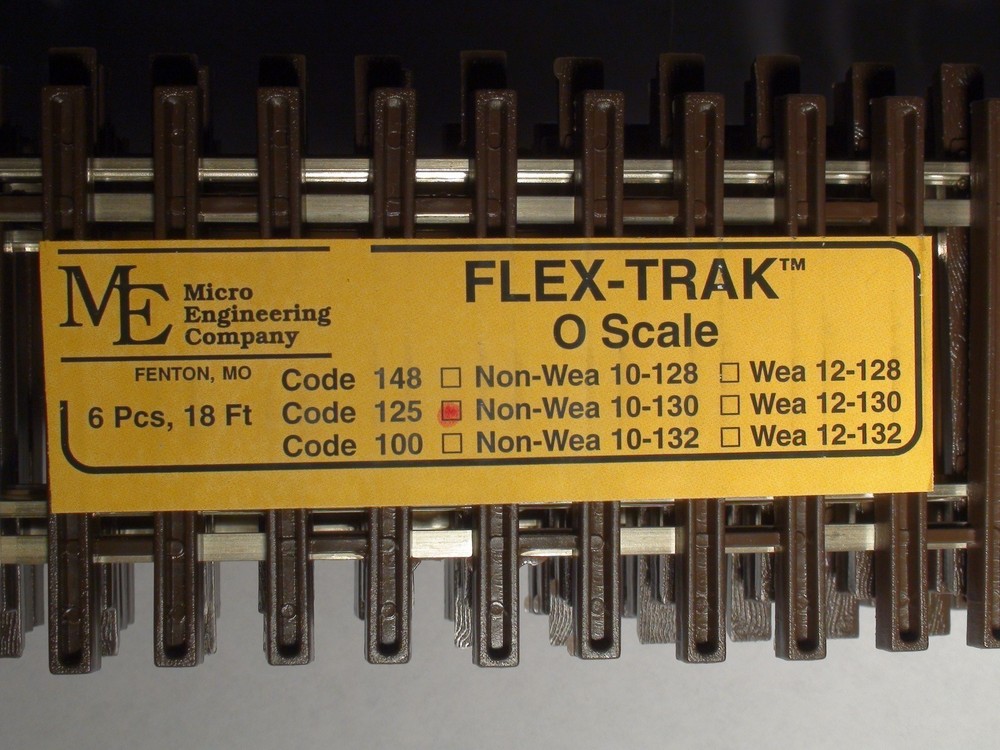 O-SCALE MICRO-ENGINEERING #10-130 FLEX-TRACK CODE 125 NON WEATHERED
