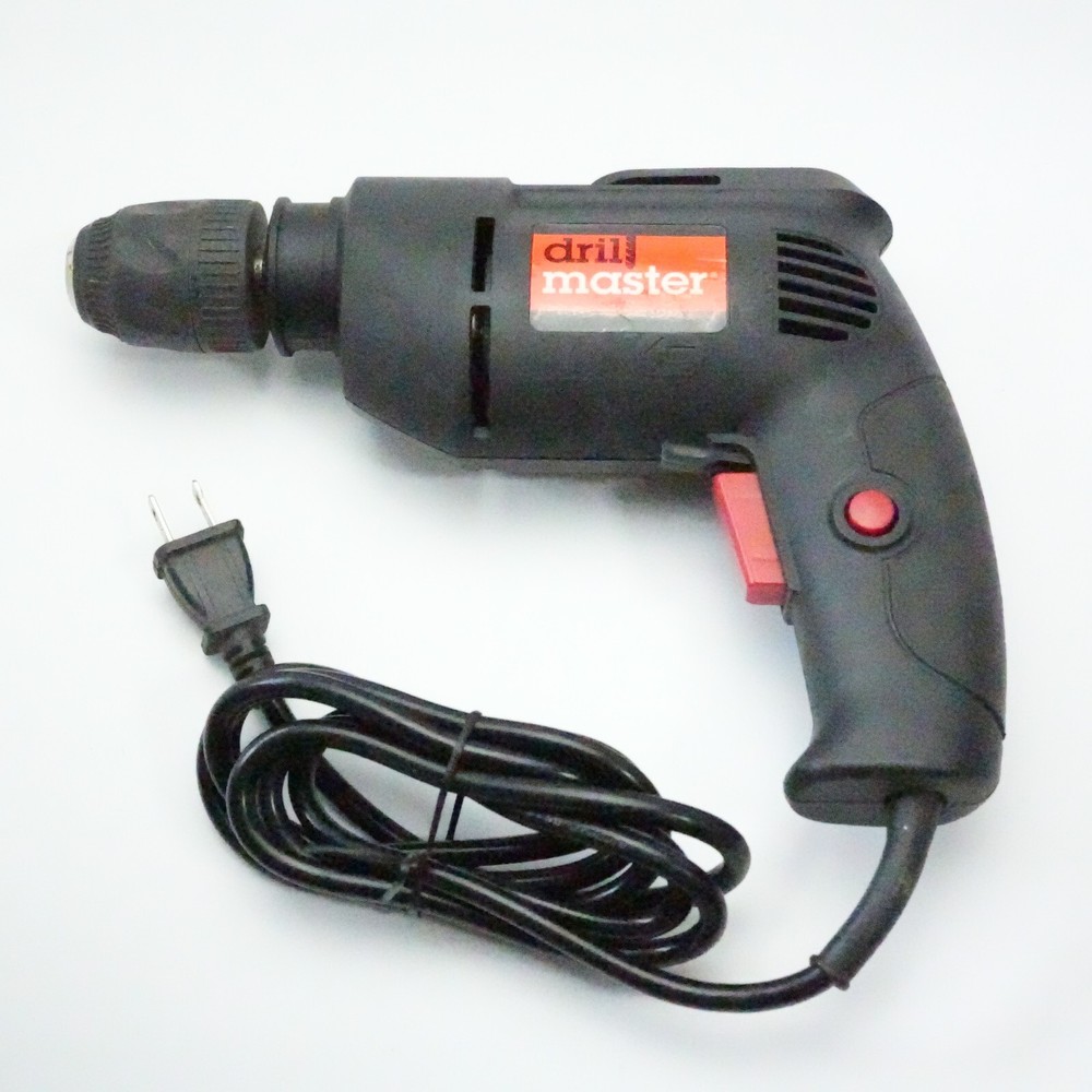 DRILL MASTER 3/8" VARIABLE SPEED REVERSIBLE CORDED DRILL 60614