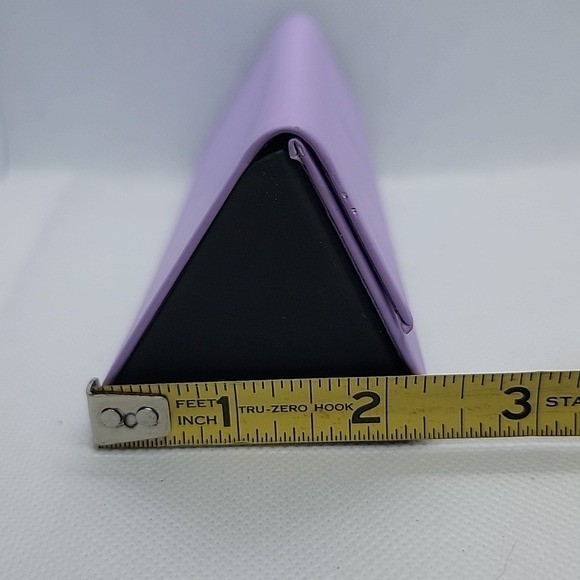 Lisa Loeb Lavender Purple Triangular Magnetic Closure Eyeglass Case (Case Only)