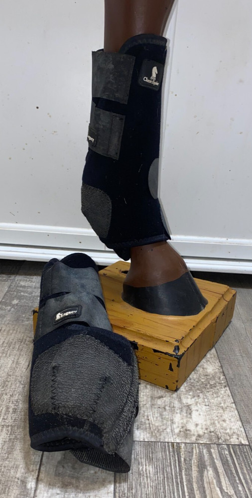 CLASSIC EQUINE LARGE FRONT BLACK SPORT BOOTS SMB