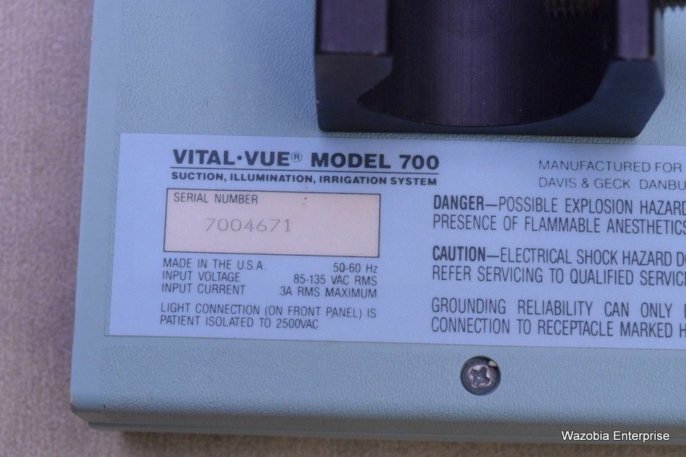 VITAL VUE SYSTEM LIGHT SOURCE MODEL 700