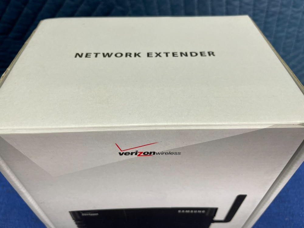 Samsung SCS-2U01 Network Extender for Verizon Wireless - Black, Open Box New