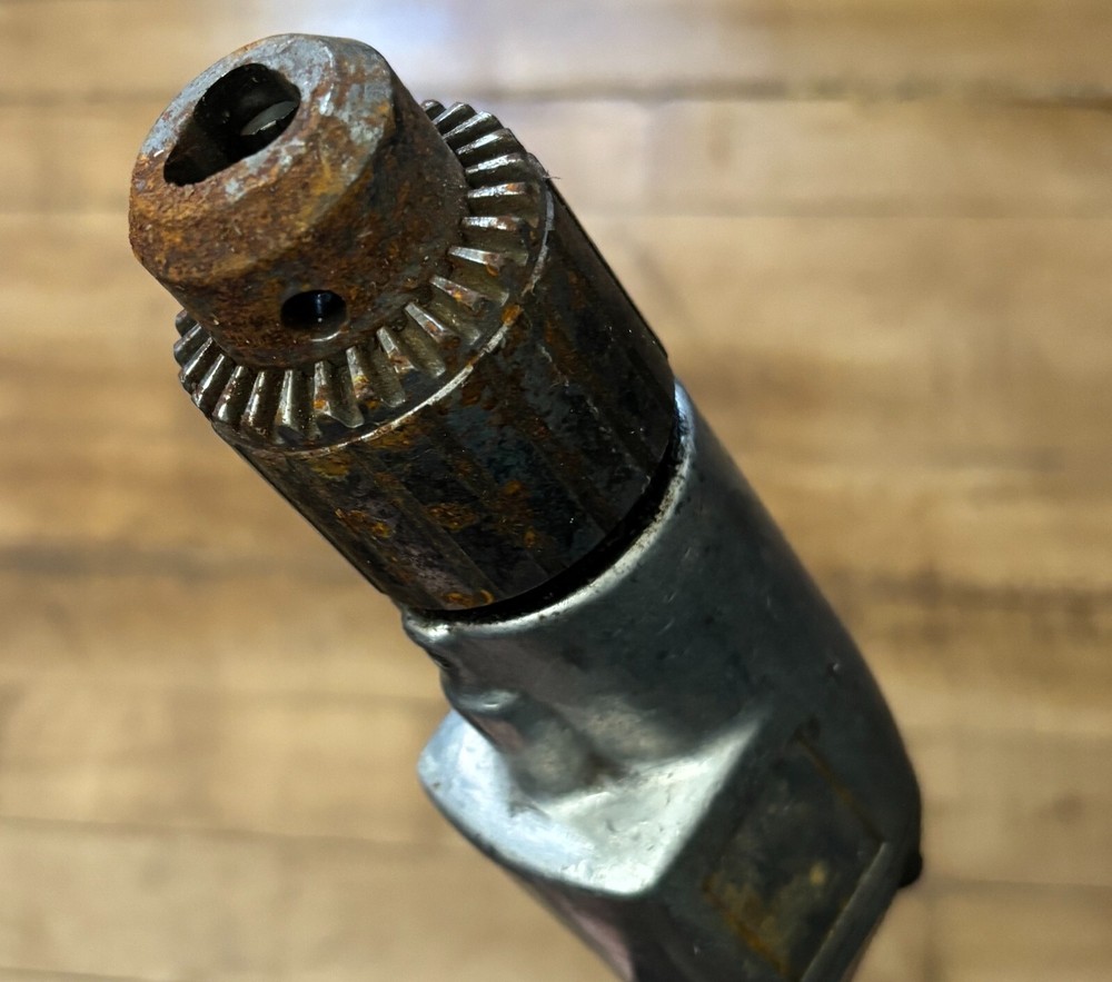 Chicago Pneumatic CP Pneumatic Drill with 33B Jacobs chuck