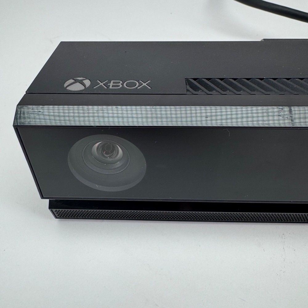 Microsoft Xbox Kinect Sensor v2 for Xbox One – Motion Camera Untested