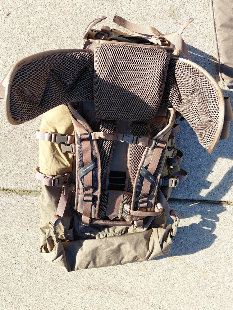 Eberlestock Bolt Action Scabbard Hunting Backpack Dry Earth, Nylon, Adjustable